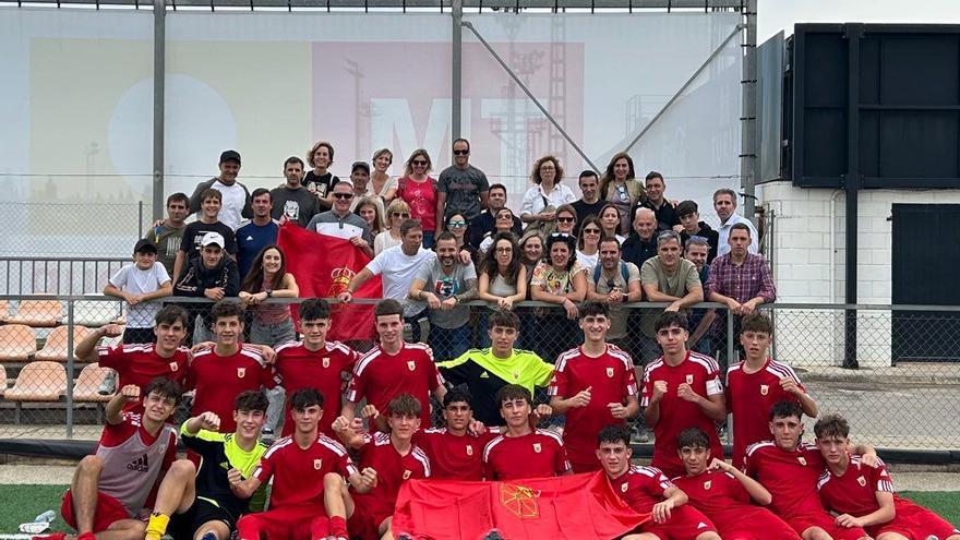 Navarra ofrece dos versiones en su debut ante la anfitriona