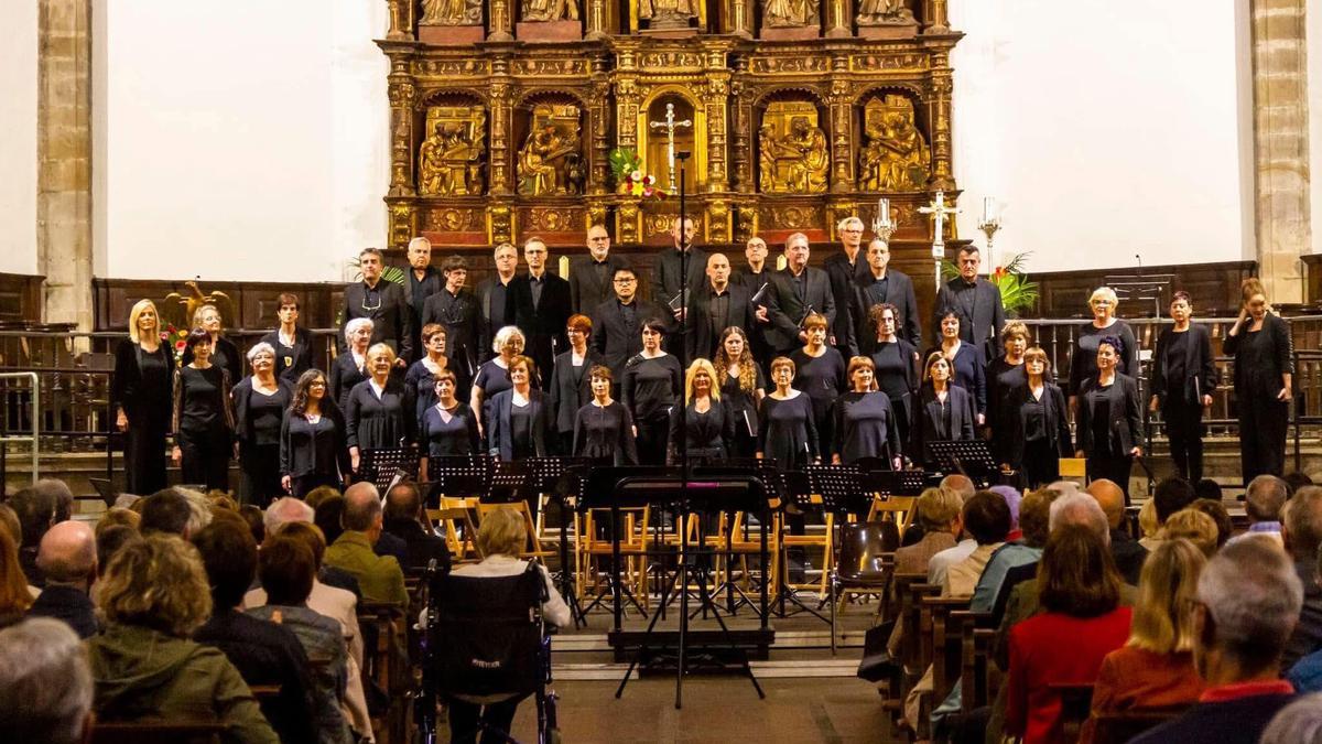 Bergarako Orfeoia durante un concierto.