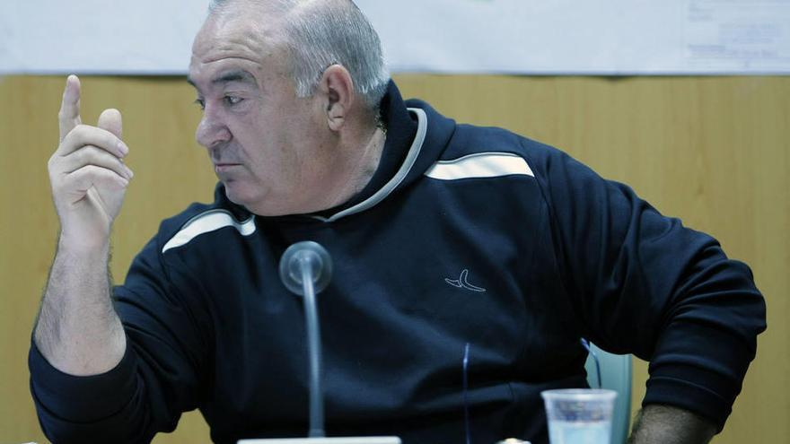 El alcalde de Orkoien, Casimiro Larrea.