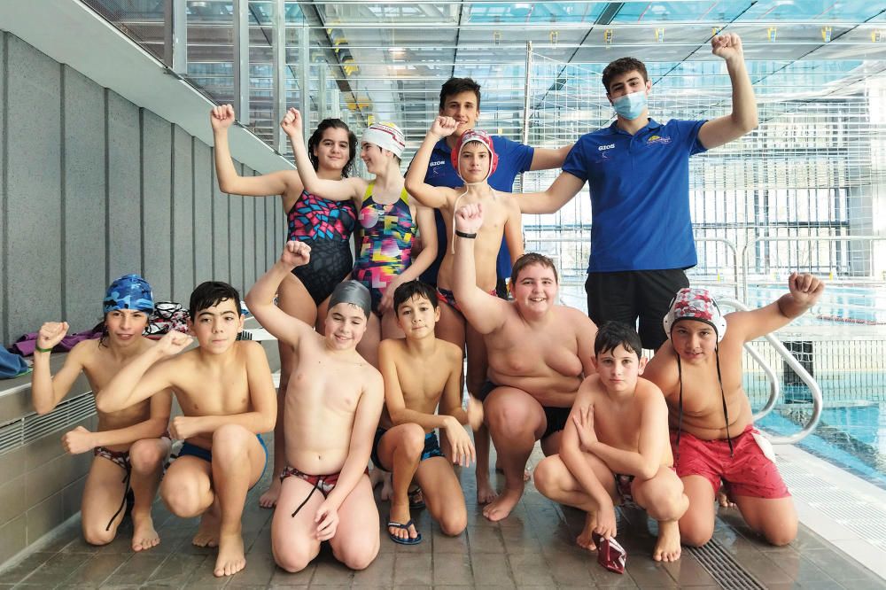 Lautada Waterpoloko eskola-taldea (partida hori jo