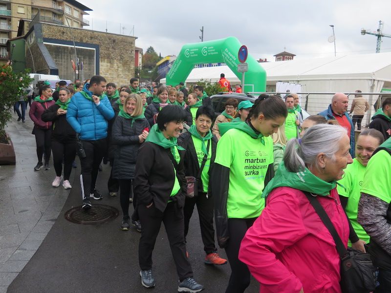 La marcha contra el cáncer de Urretxu y Zumarraga, en imágenes