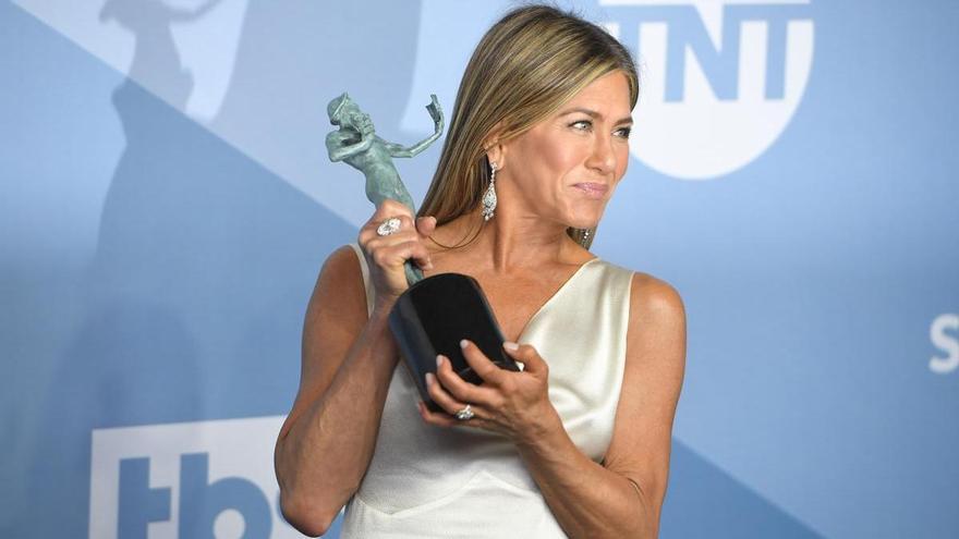 Así es la nueva pareja de Jennifer Aniston: hipnoterapeuta con casi un millón de seguidores
