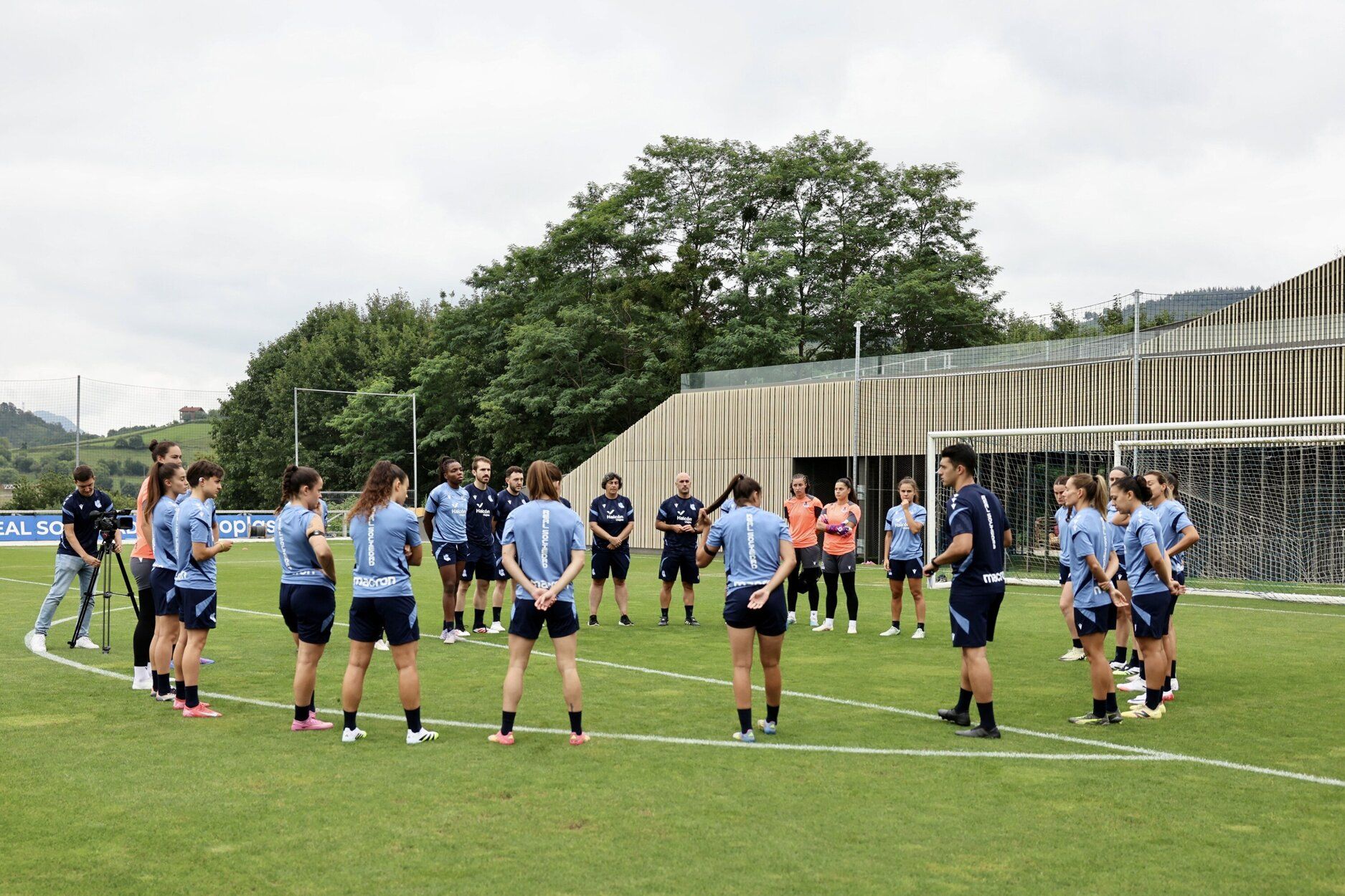Primer entrenamiento de la Real femenino