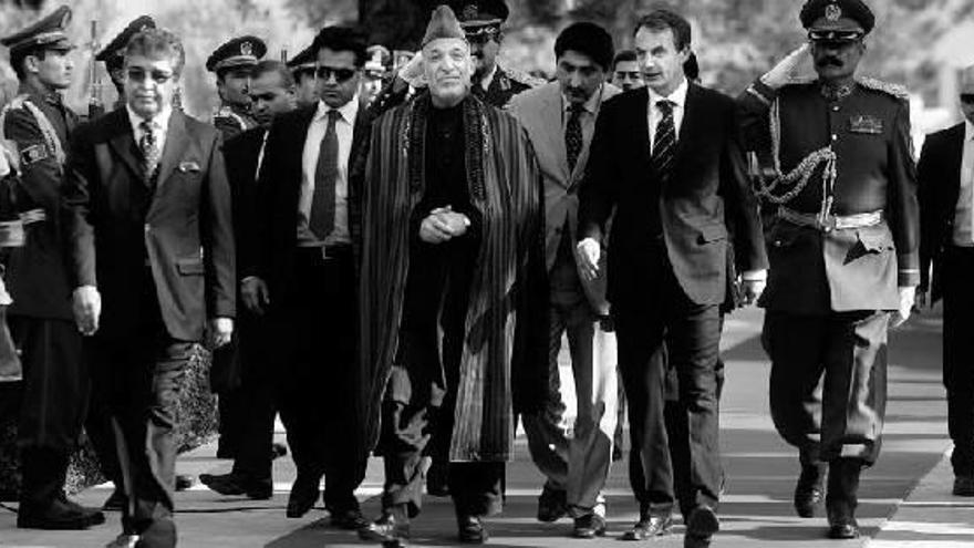 Zapatero mantendrá las tropas españolas en Afganistán &quot;el tiempo que sea necesario&quot;