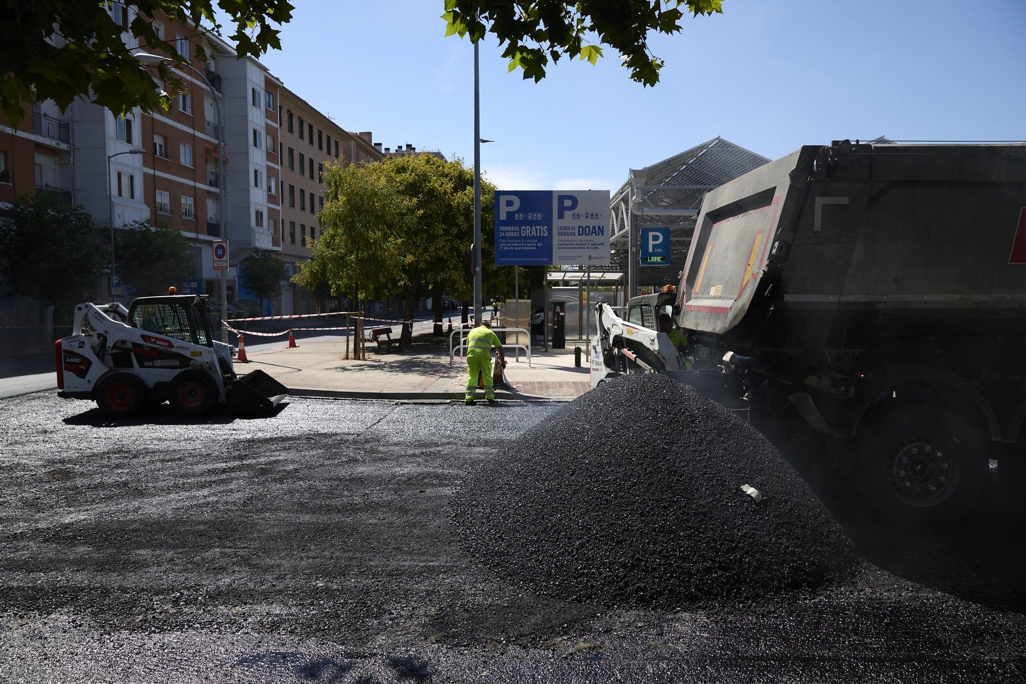 Fotos de las obras en Pamplona, que no descansa ni en verano