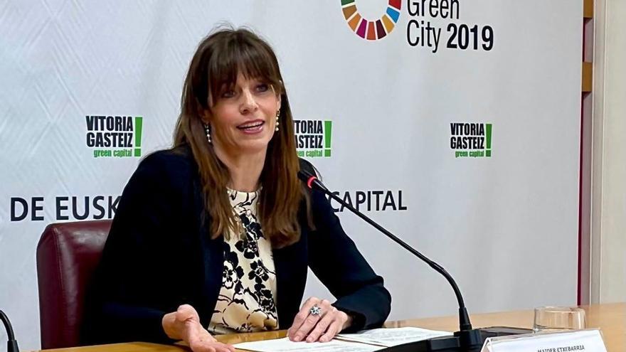 Vitoria remitirá cartas a 38 comunidades para suprimir placas con simbología franquista de sus edificios