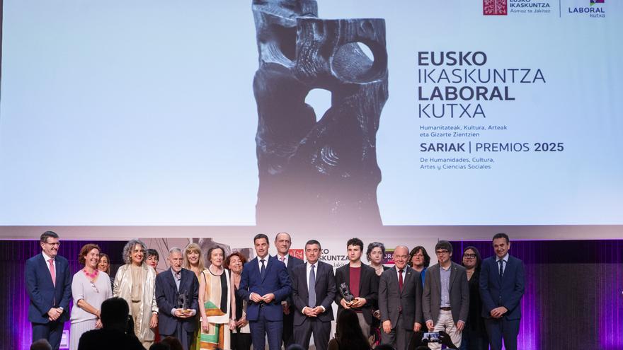 El plazo para presentar candidaturas a los premios Eusko Ikaskuntza-Laboral Kutxa se abre este domingo