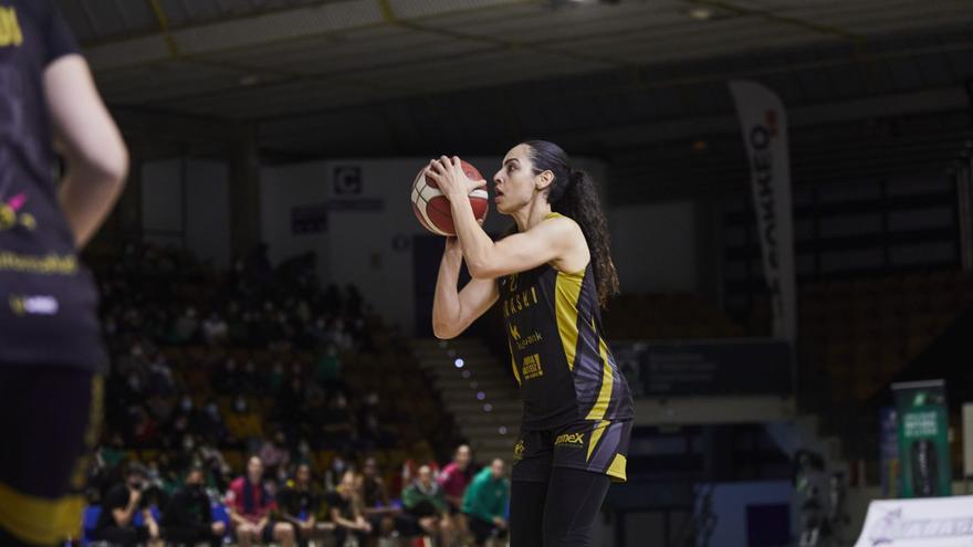 Eleanna Christinaki, nueva baja en el Kutxabank Araski