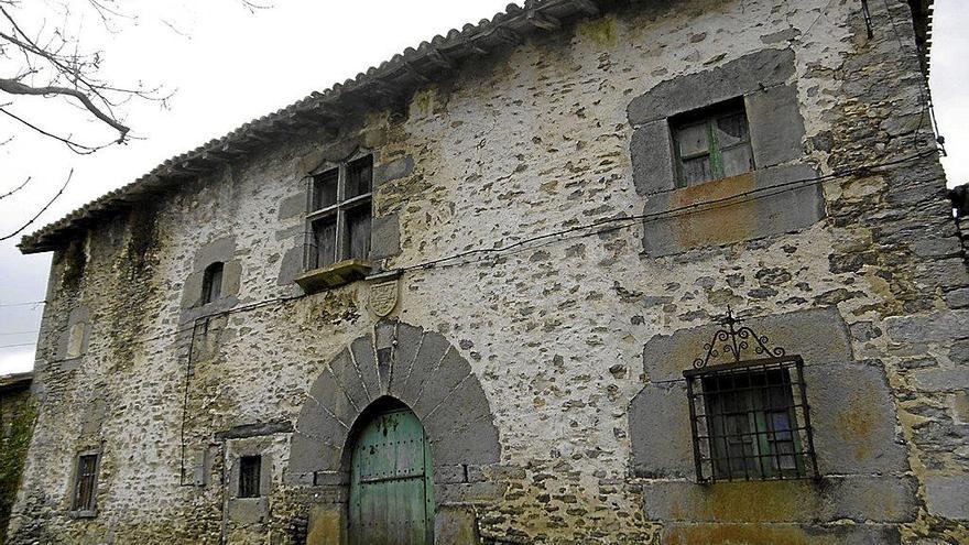 Fachada del palacio de los Jócanos.