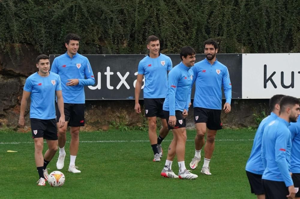 Entrenamiento del Athletic en Lezama.