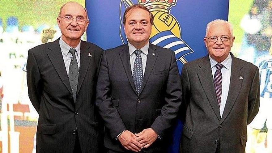 Homenaje en el palco a Pizarro y a Ozcariz