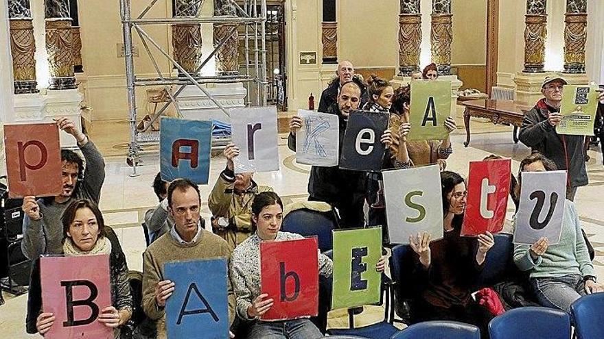 PNV y PSE sacan adelante la construcción  de apartamentos para jóvenes en Ulia