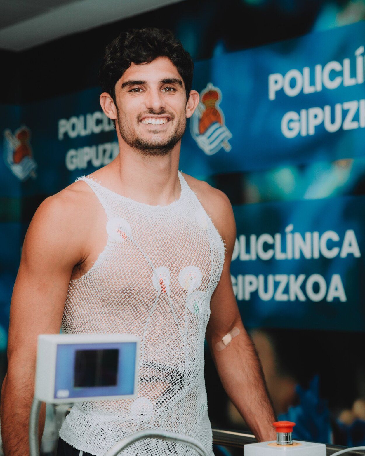 Guedes ya es jugador de la Real