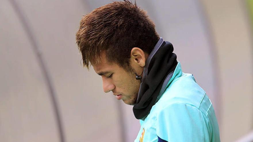 El juez Pablo Ruz recibe los contratos de Neymar