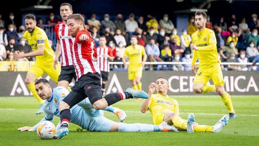 Sergio Asenjo se rinde al viejo San Mamés: "¡Qué chulo!"