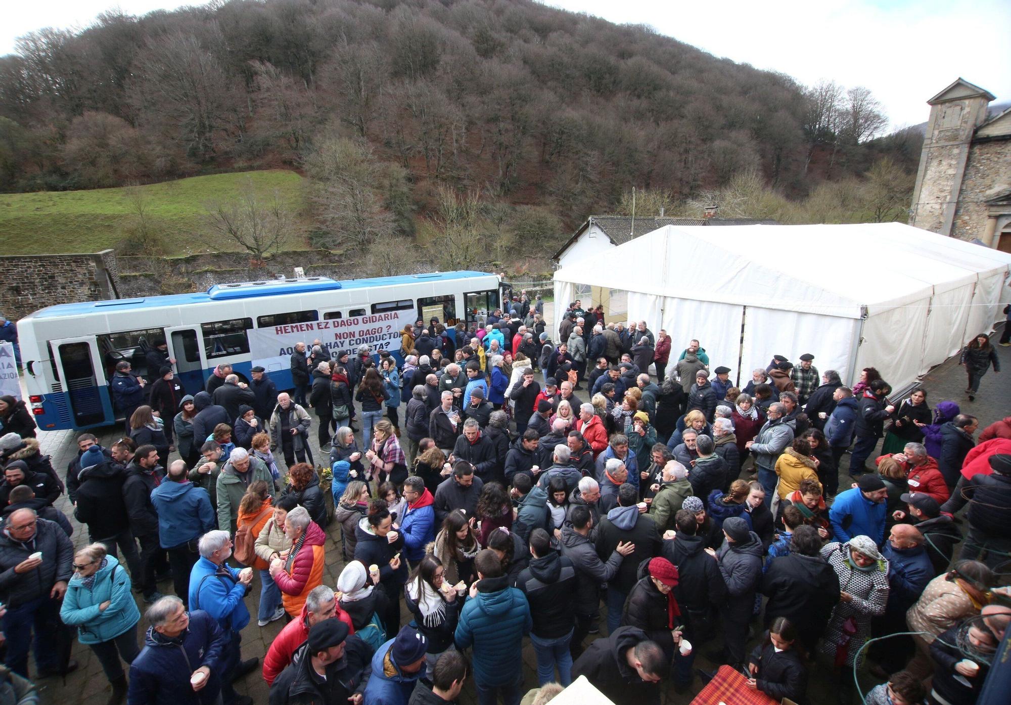 Fotos del homenaje a Mikel Zabalza en el 40 aniversario de su muerte tras ser detenido por la Guardia Civil