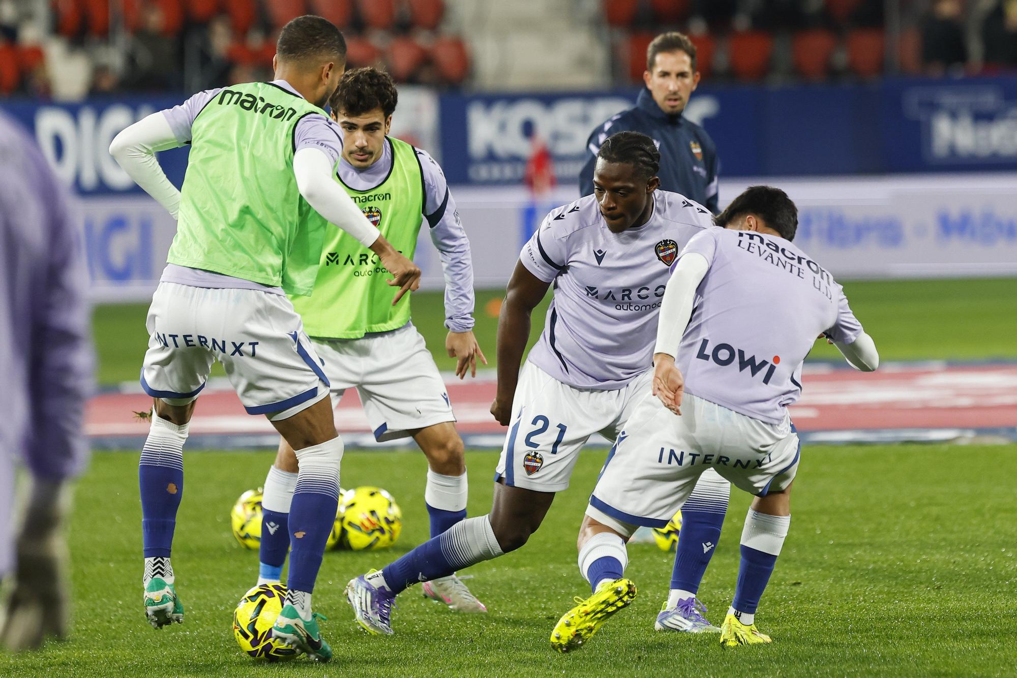 Fotos del partido Osasuna-Levante