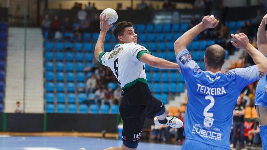 Edu Fernández renueva una temporada más con Helvetia Anaitasuna