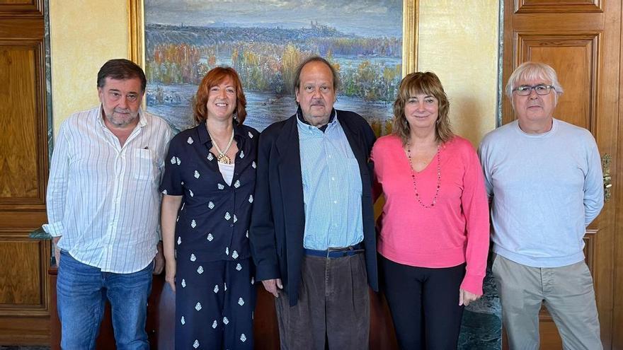 Navarra estudia la posible digitalización de los archivos de la familia Elío en el Instituto de la Memoria