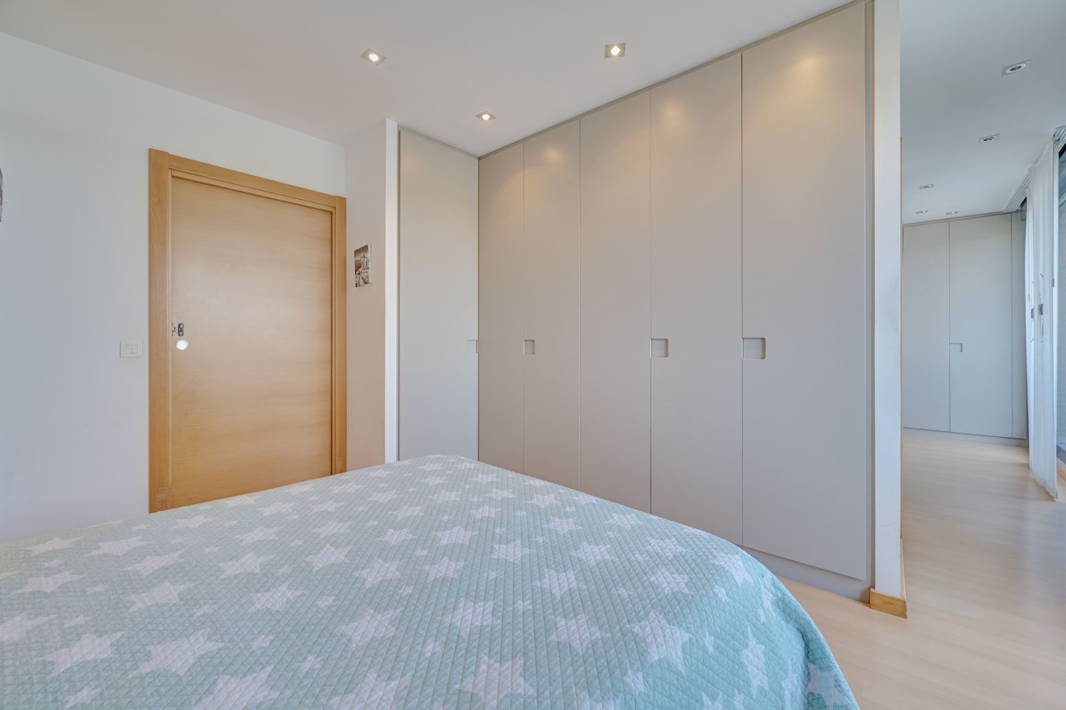 Ripagaina se supera: sale a la venta un espectacular ático-dúplex con terraza de 45 m² a un paso del centro de Pamplona