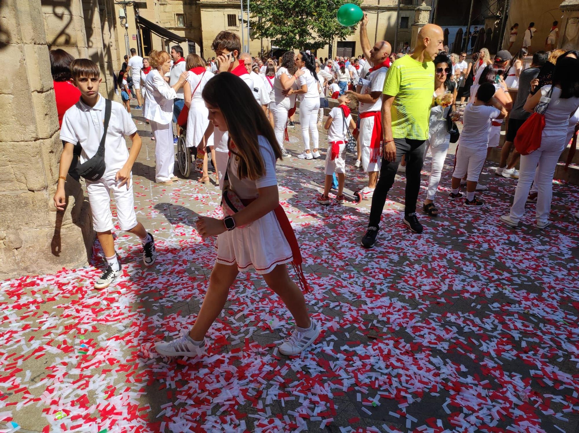 Fotos del cohete de fiestas de Viana 2025