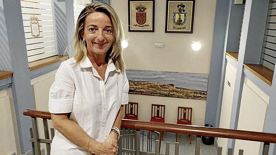La alcaldesa de Lerín, Esmeralda Masó, en la casa consistorial.