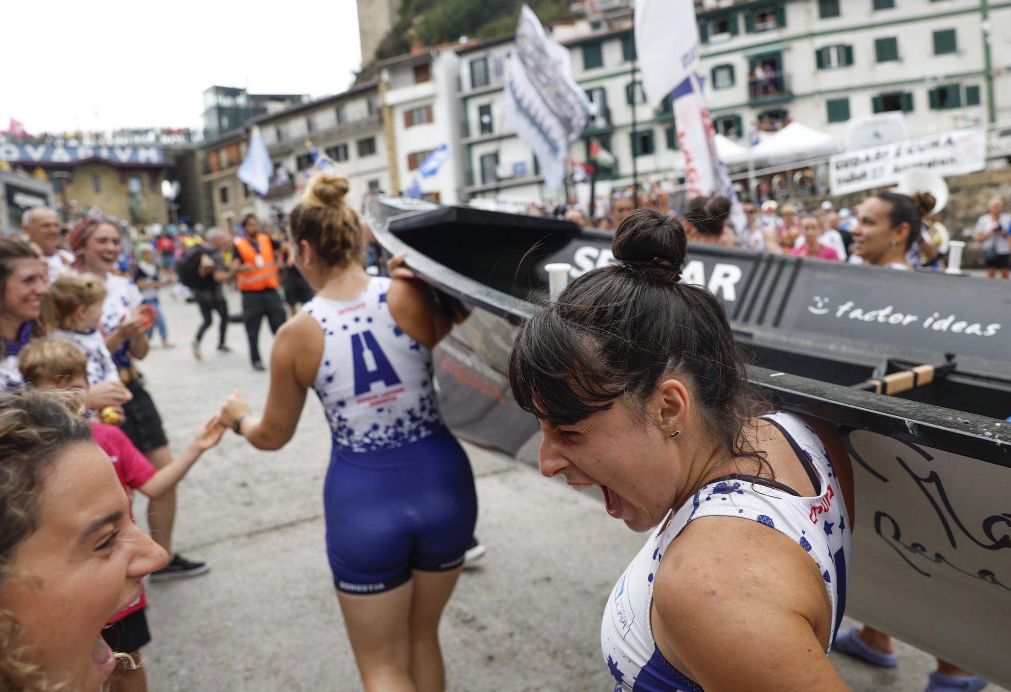 En imágenes: Arraun encarrila su cuarta bandera en Donostia