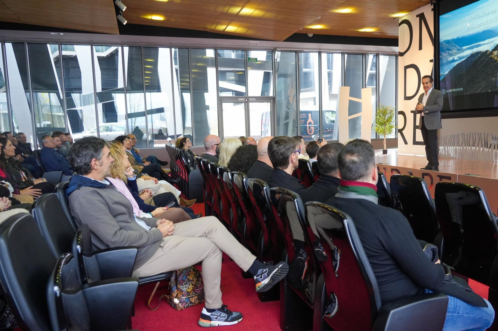 La cita anual de BNI en Álava reúne a profesionales de 140 empresas alavesas