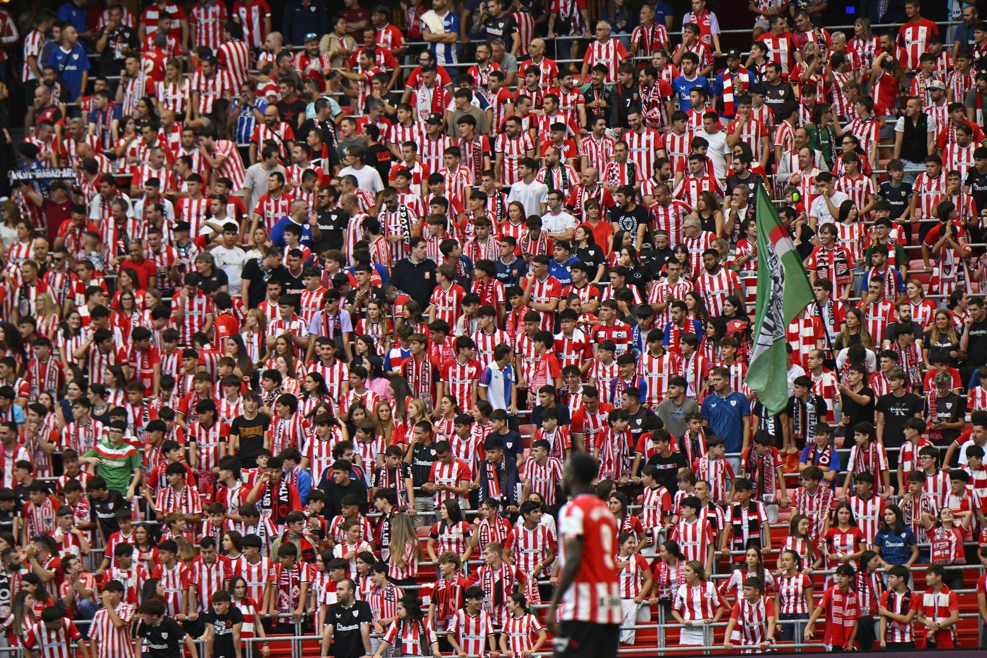 En imágenes: ¿Has estado en San Mamés viendo el Athletic-Alavés? Búscate en nuestra galería