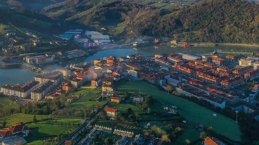 Orio rinde homenaje al personal del Centro de Día
