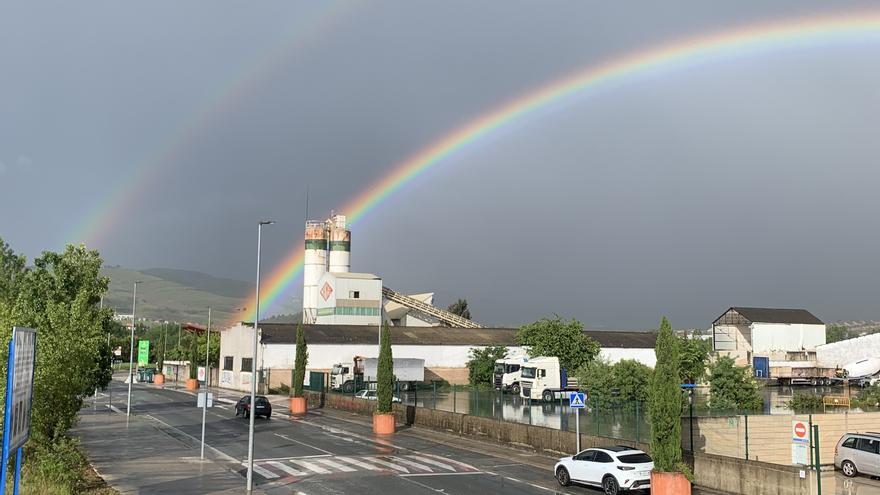 La tormenta de la tarde del lunes deja una intensa granizada en la Comarca de Pamplona