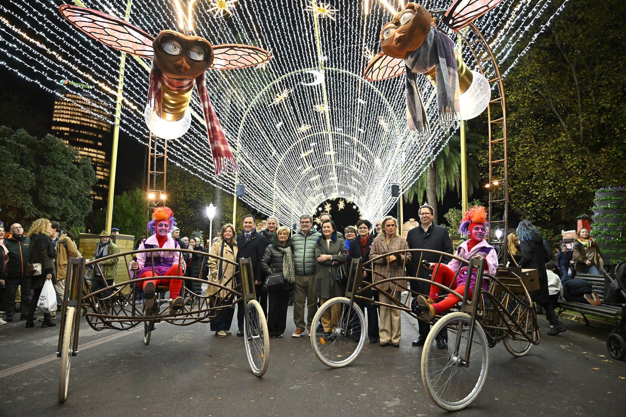 En imágenes: Luz, sonido y tradición, el mercado de Navidad de Bilbao abre sus puertas