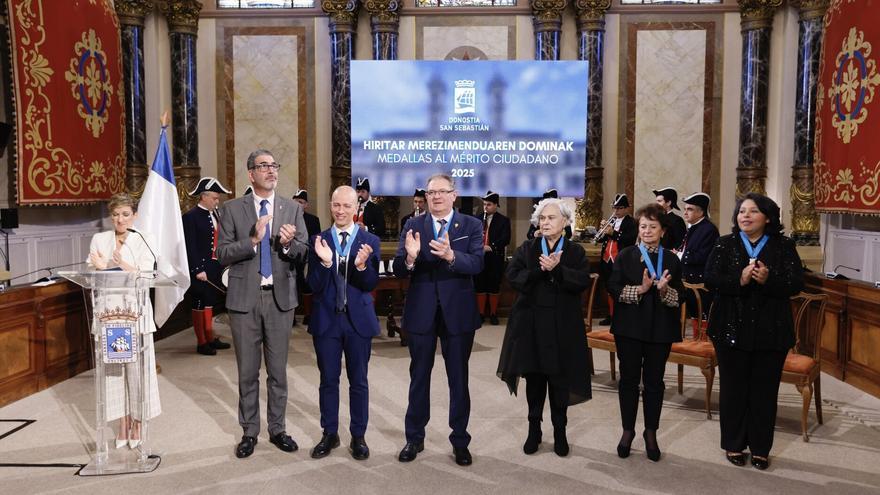 Casa Otaegui, Cebanc, Emma Larreta, Josetxo Fuentes y José Félix Martí Massó, Medallas al Mérito Ciudadano 2026