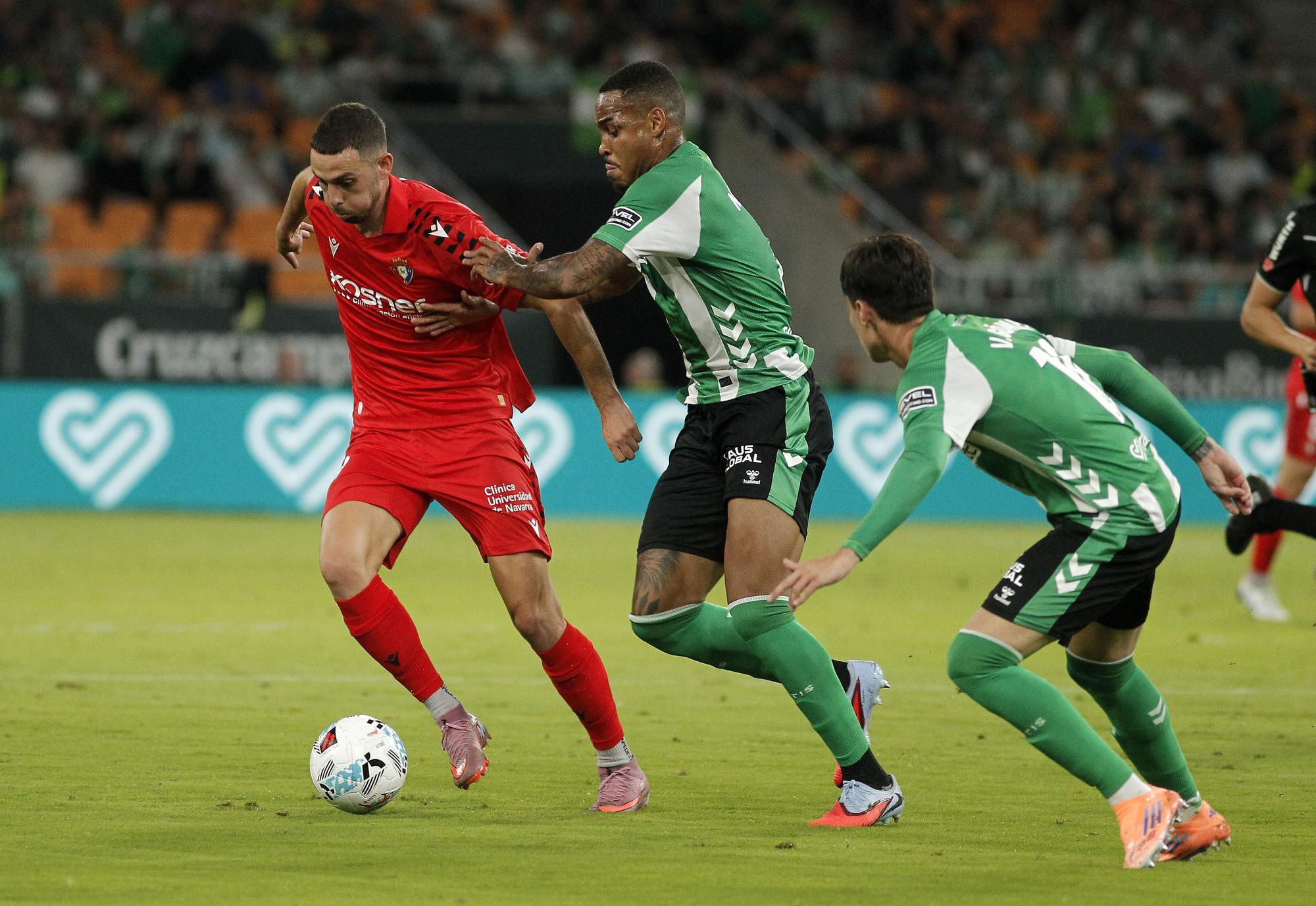 Fotos del partido entre Betis y Osasuna