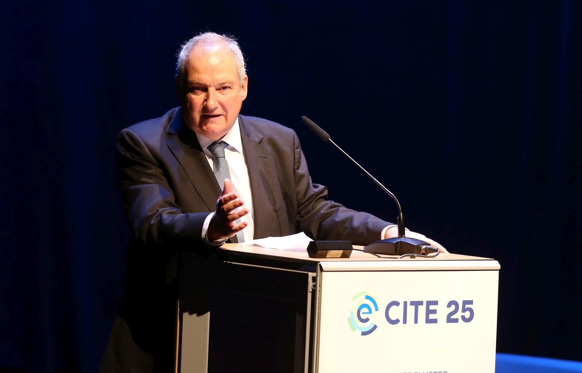 Fotos de la apertura del IV Congreso Internacional de la Industria para la Transición Energética (CITE)