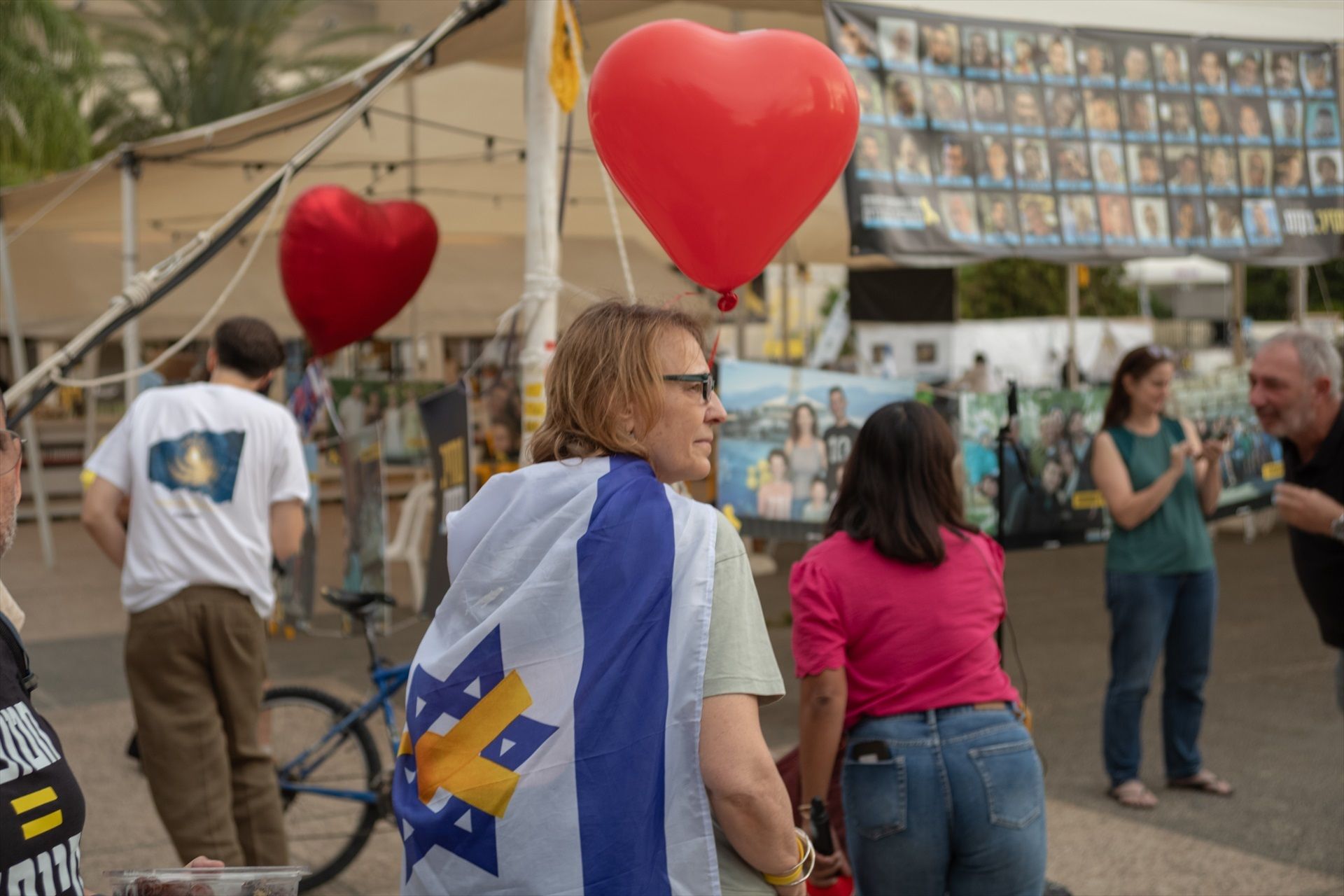 Celebraciones en Tel Aviv tras la consecución del acuerdo entre Israel y Hamás