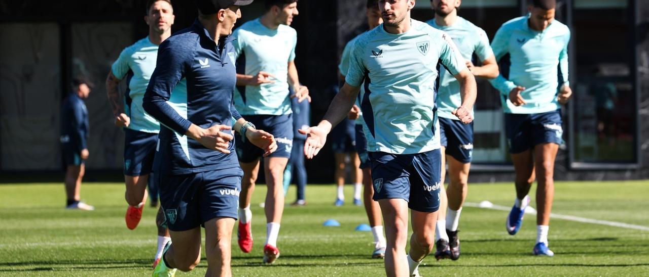 El Athletic prepara el partido ante el Betis