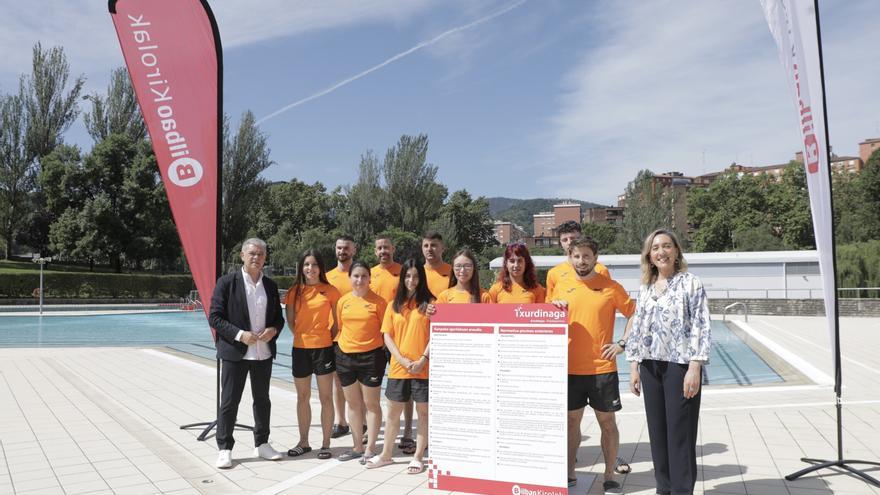 Primer chapuzón del verano: Bilbao abre la temporada estival de piscinas con la mirada puesta en la seguridad
