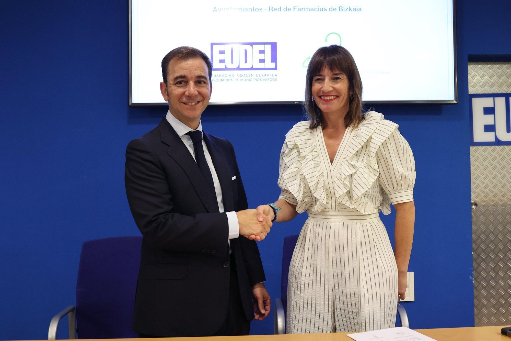 En imágenes: firma del convenio entre COFBi y EUDAL