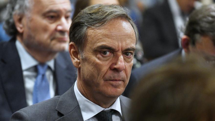 El CGPJ aclara que el ex presidente de la Audiencia Nacional está en excedencia tras las diligencias abiertas en Madrid