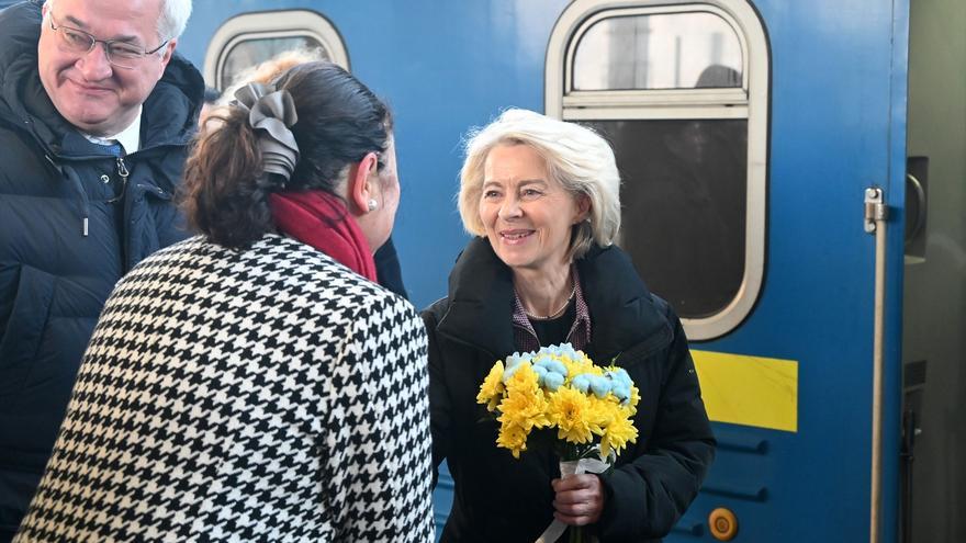 Von der Leyen y Costa llegan a Kiev para apoyar a Ucrania en el cuarto aniversario de la invasión rusa