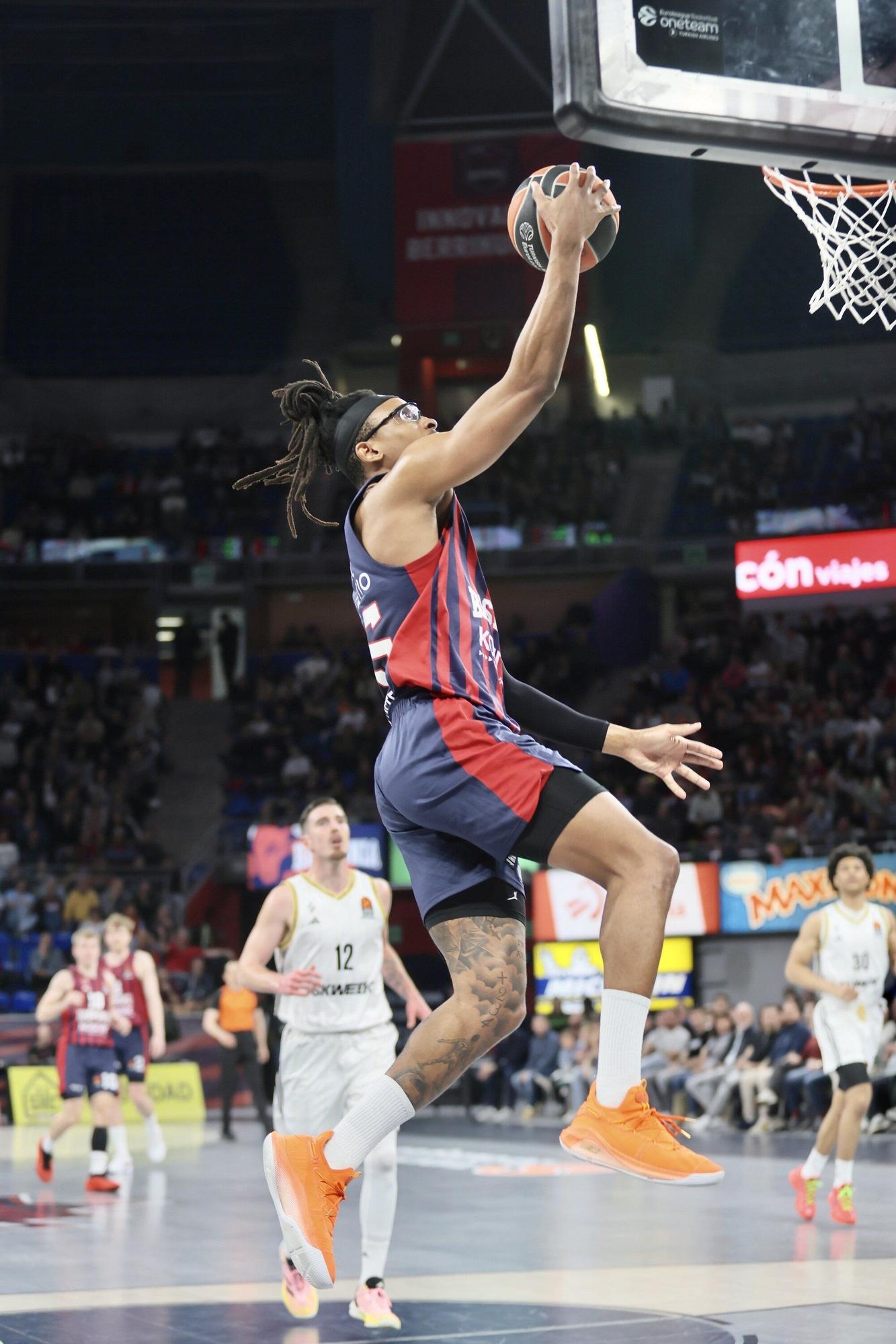 Las imágenes del Baskonia-Asvel de Euroliga en el Buesa Arena