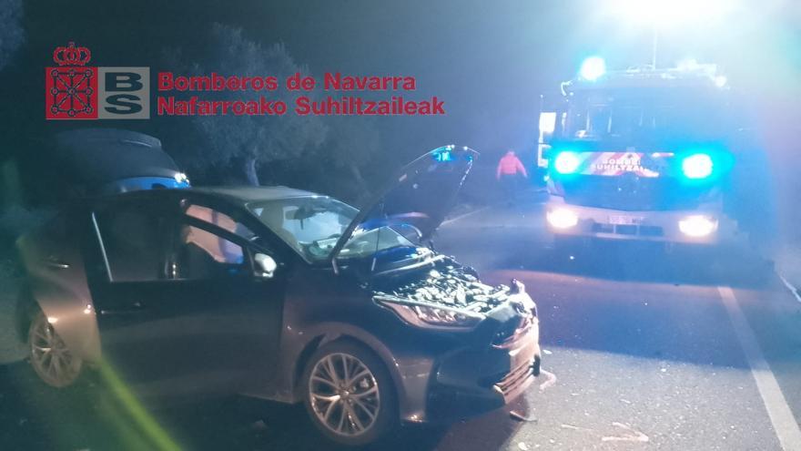 Cinco personas heridas tras una colisión múltiple en Cascante