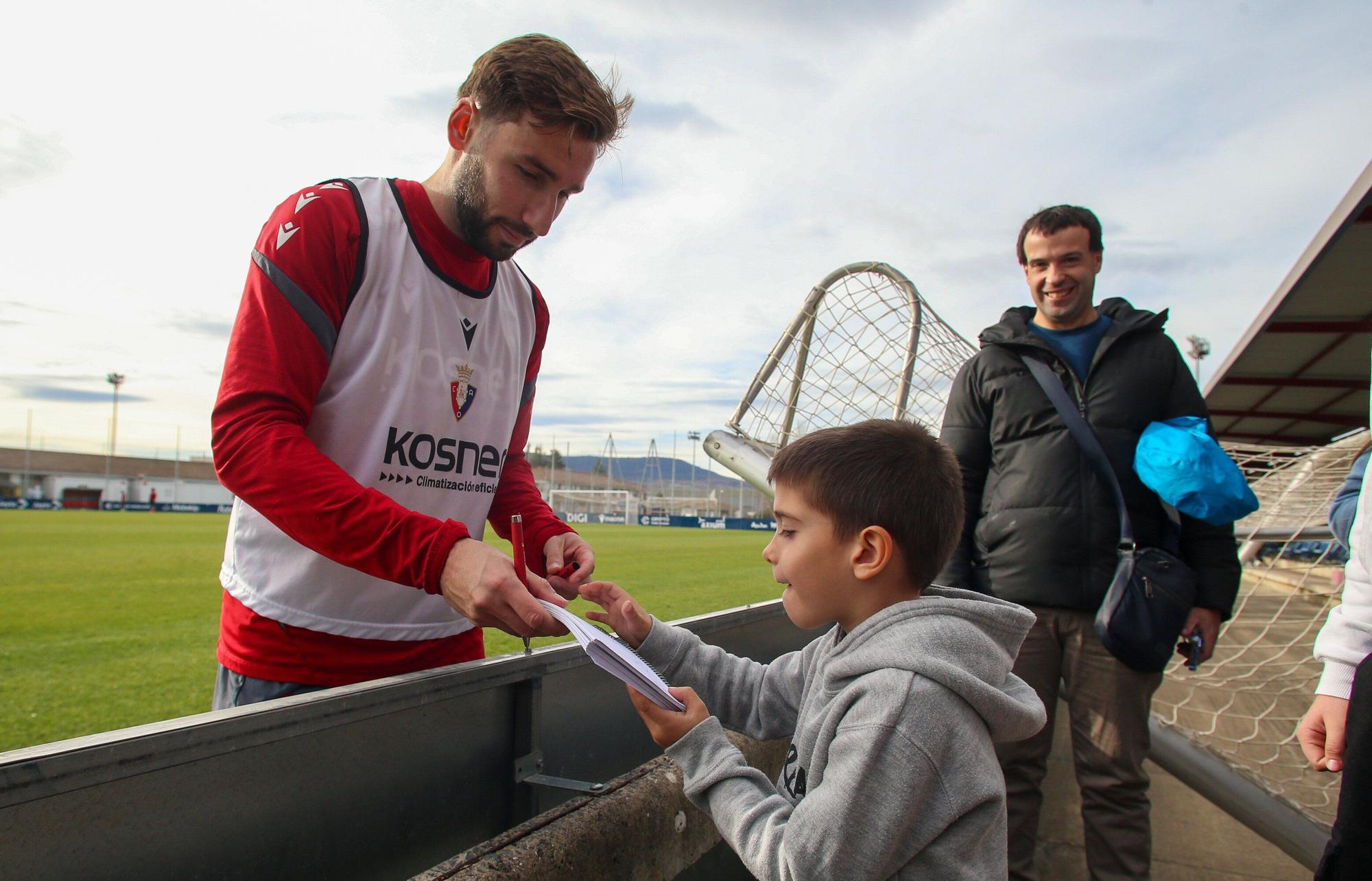 Fotos del entrenamiento en Tajonar en la víspera del Osasuna - Levante