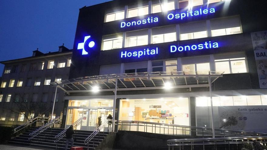 Cuatro doctoras del hospital Donostia avalan la versión de que la bebé fue zarandeada