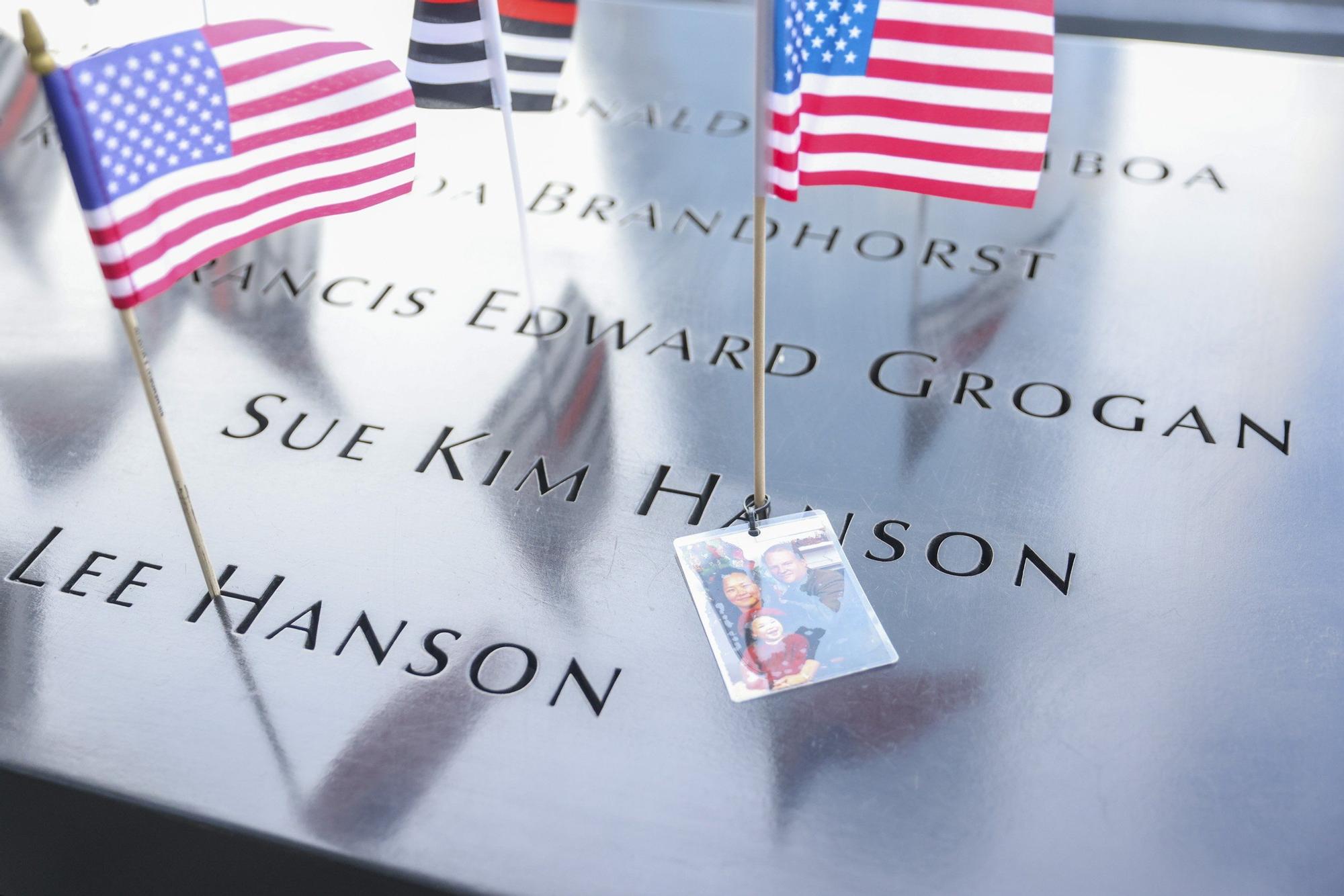 Imágenes del homenaje a las víctimas por el 24º aniversario del 11s