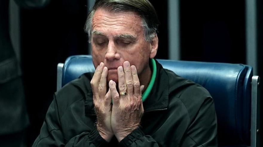 Bolsonaro no asistirá al juicio por intento de golpe de Estado por problemas de salud