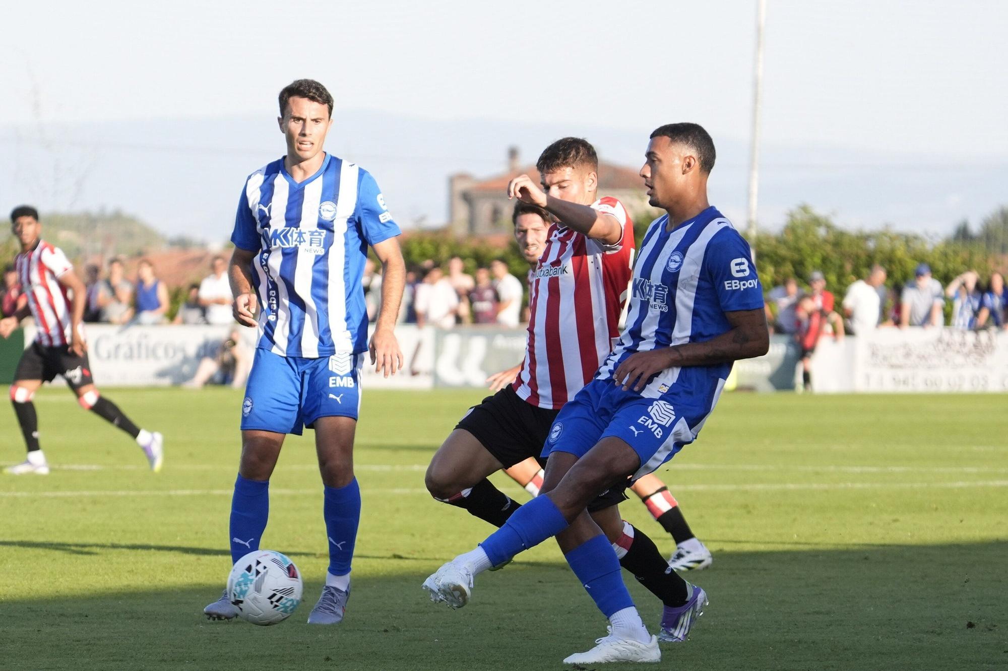 El Alavés-Athletic de pretemporada, en imágenes