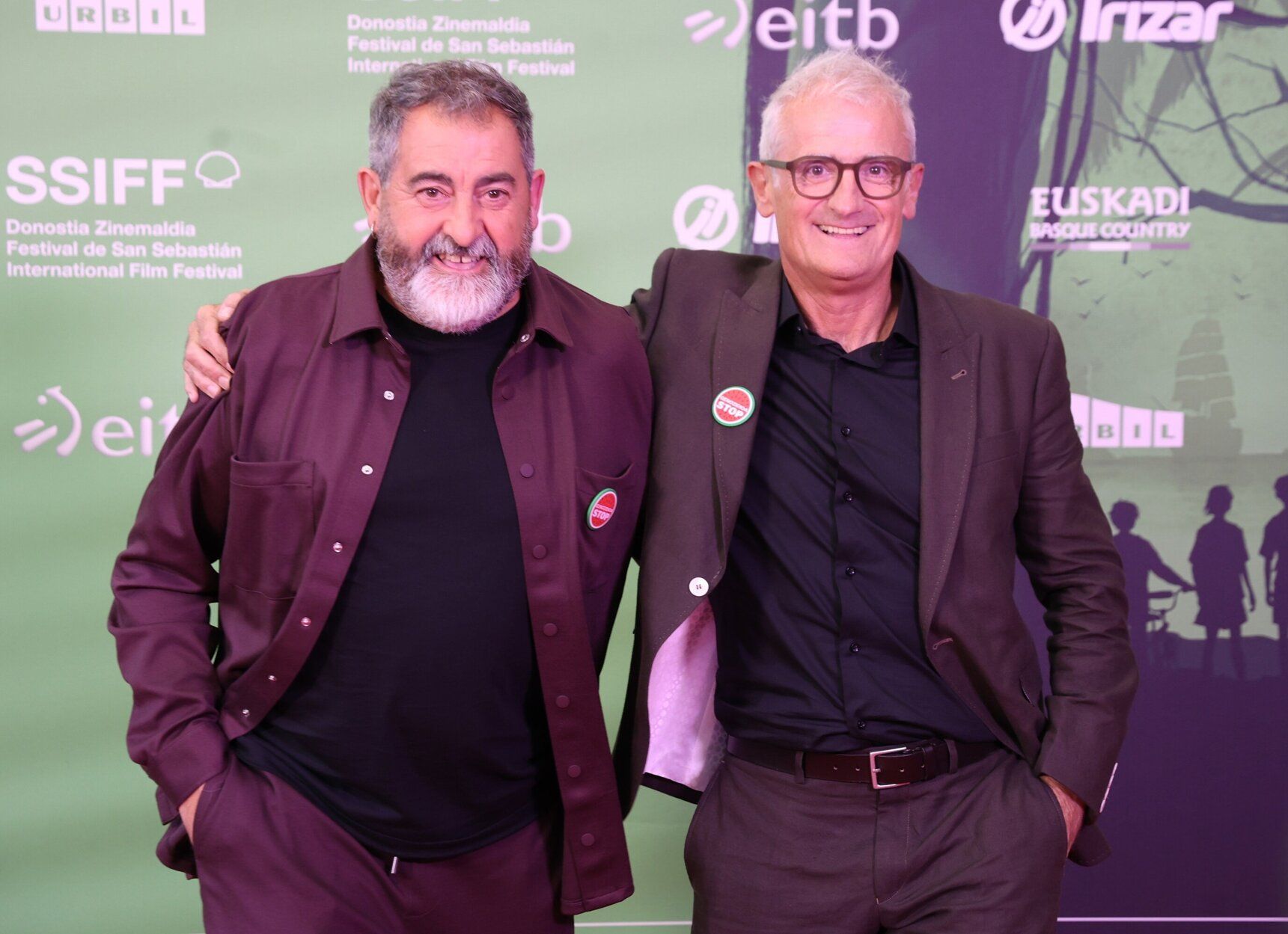 Asier Altuna y Telmo Esnal reciben el premio Zinemira