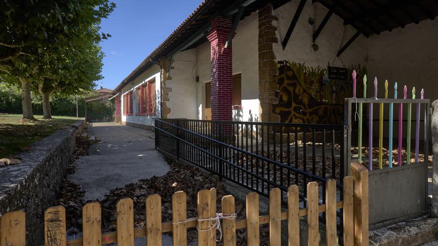 Más de 70 grupos feministas y LGTBIQ+ denuncian una &quot;campaña de linchamiento&quot; contra las colonias de Bernedo